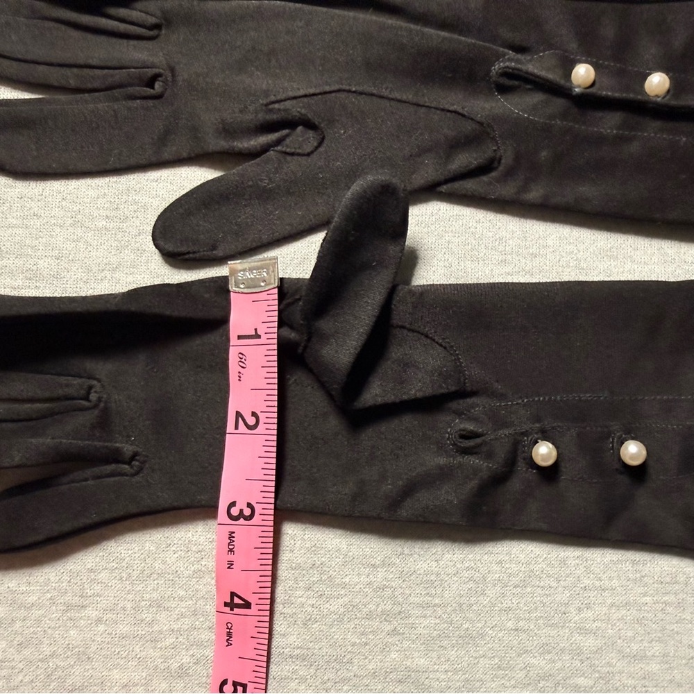 Van Raalte Vintage (50s-60s) Formal Opera Length Pearls White & Black Gloves - Picture 6 of 16